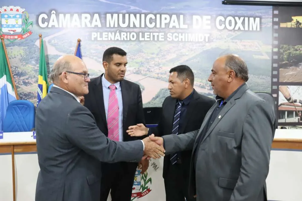 Nova mesa diretora é composta por Peteca, William, Vilmar e João do Posto